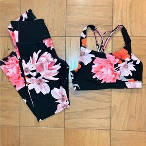 Old Navy Black and Pink Floral Leggings